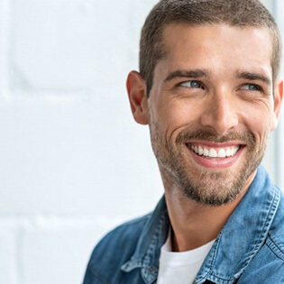 smiling young man with nice teeth