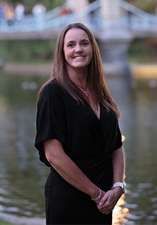 Headshot of dental hygienist Tami